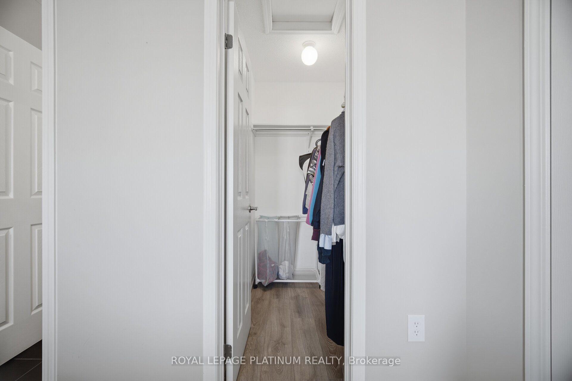 Photo 30 of 59 Ohara Lane, Hamilton, Meadowlands — HOMEH
