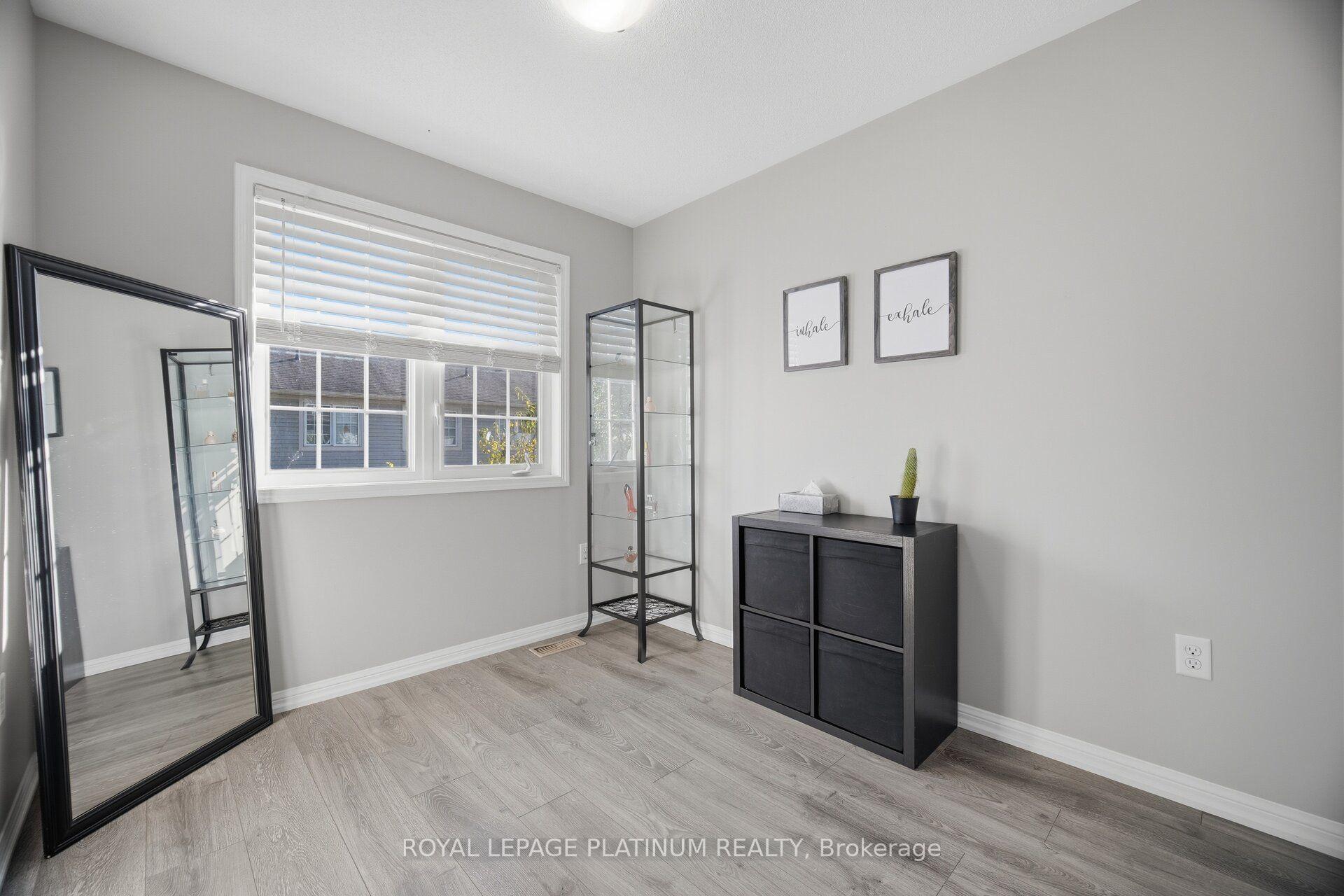 Photo 33 of 59 Ohara Lane, Hamilton, Meadowlands — HOMEH