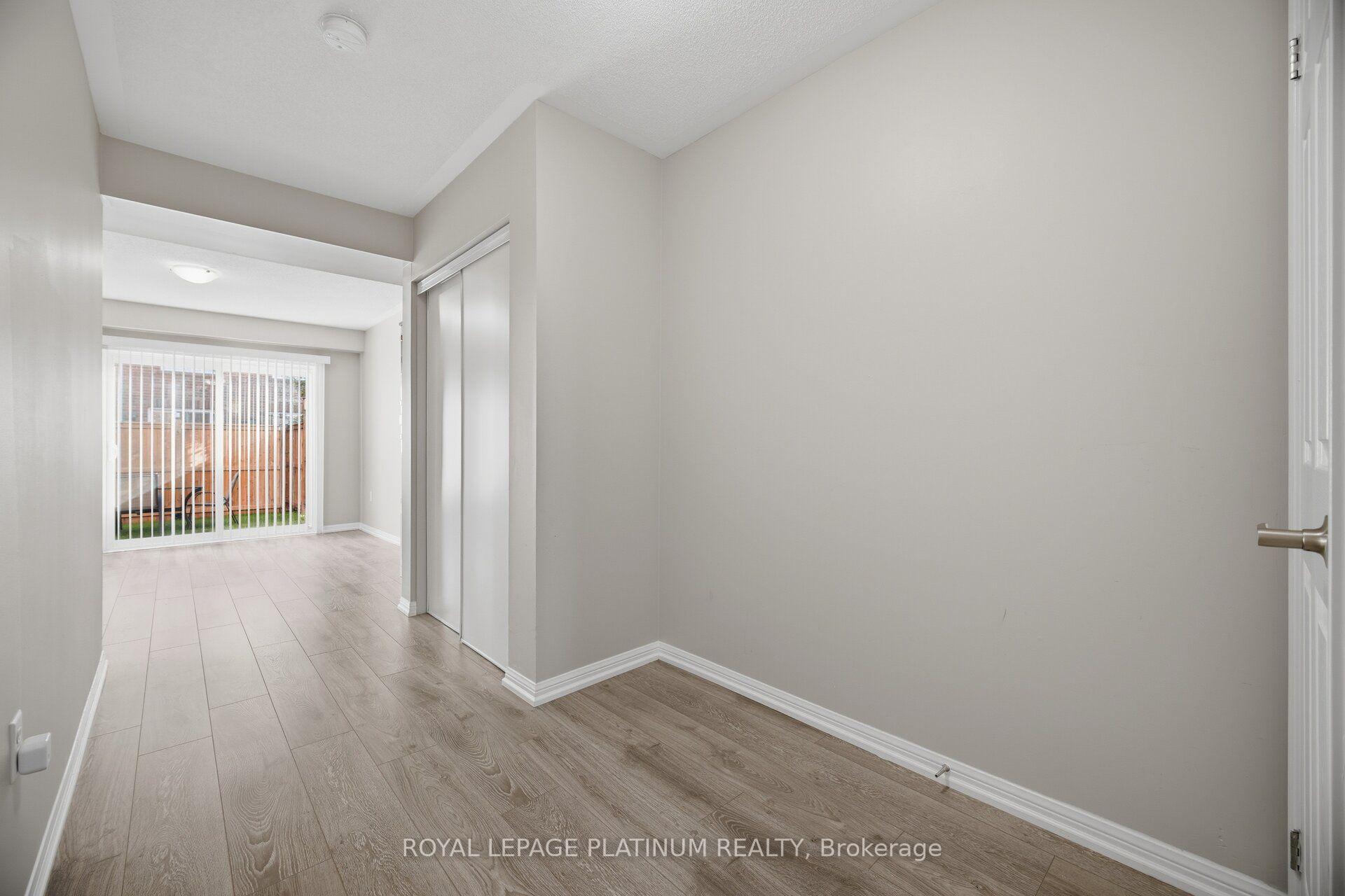Photo 37 of 59 Ohara Lane, Hamilton, Meadowlands — HOMEH