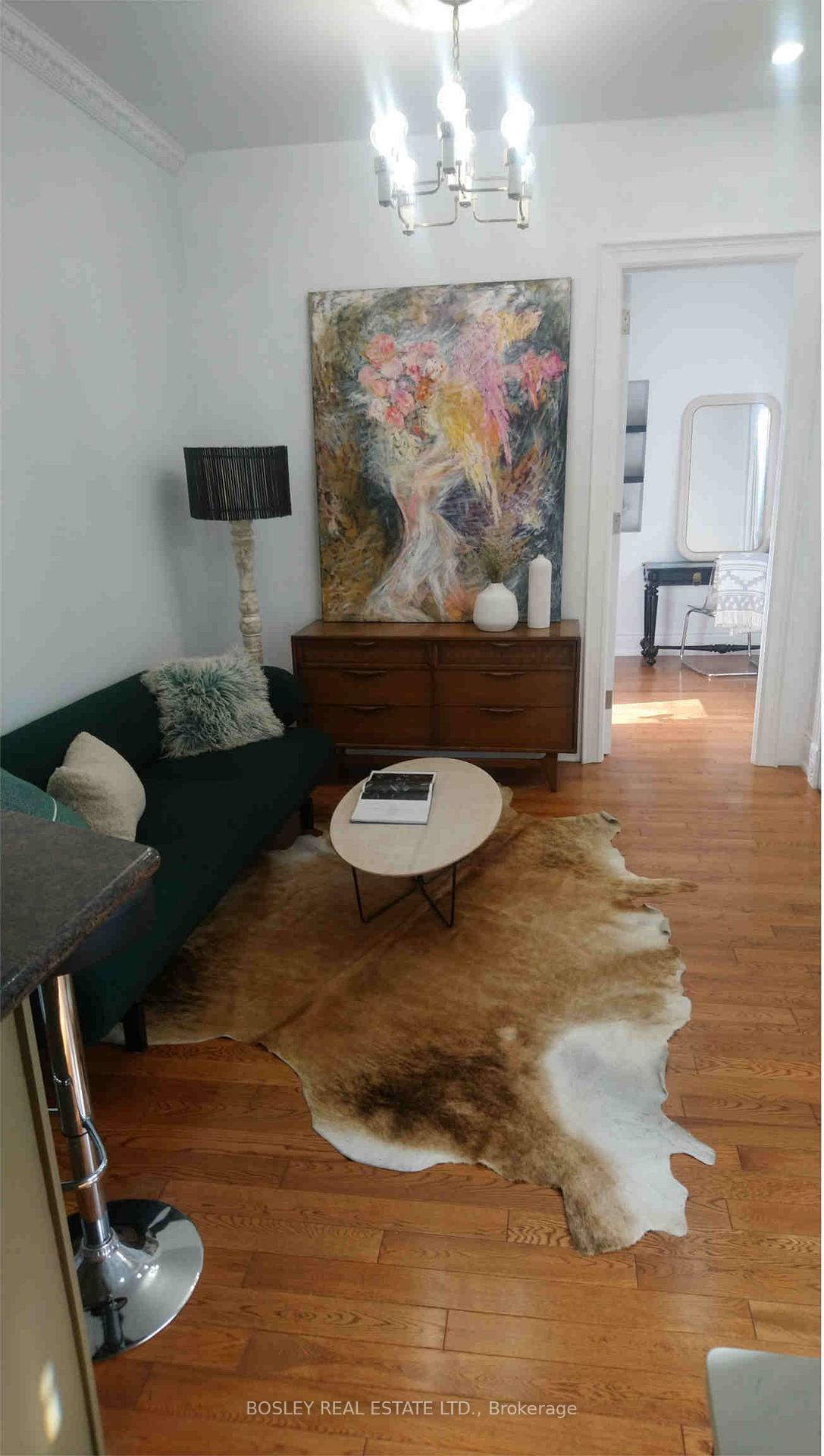 Photo 3 of Unit 2, 21 Lansdowne Avenue, Toronto, Roncesvalles — HOMEH