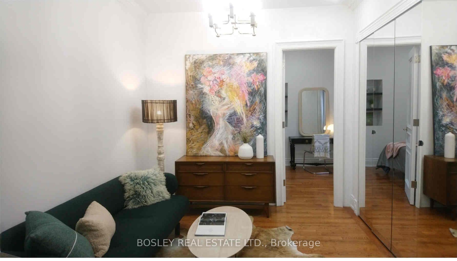 Photo 4 of Unit 2, 21 Lansdowne Avenue, Toronto, Roncesvalles — HOMEH