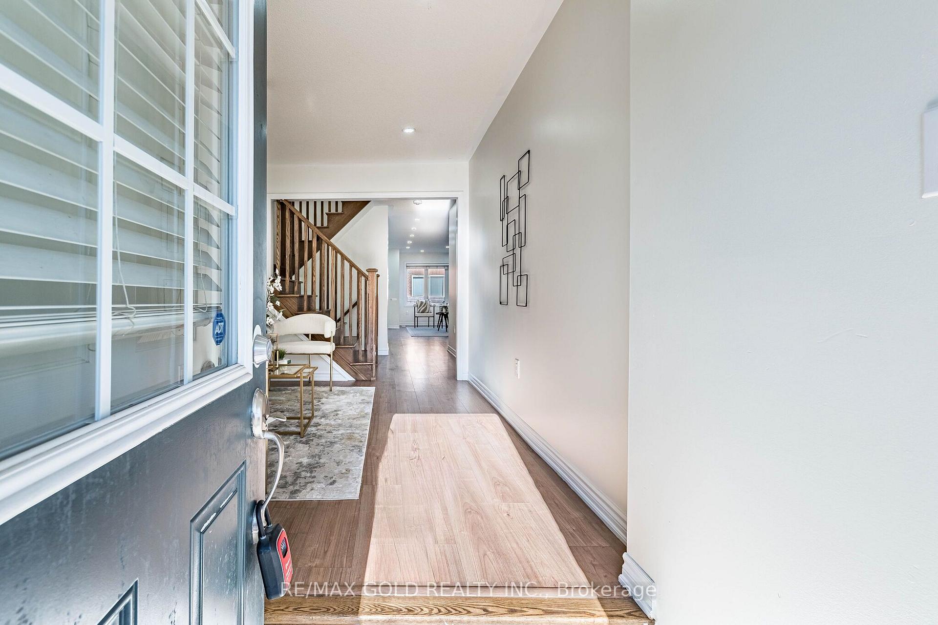 Photo 5 of 6 Volner Road, Brampton, Northwest Brampton — HOMEH