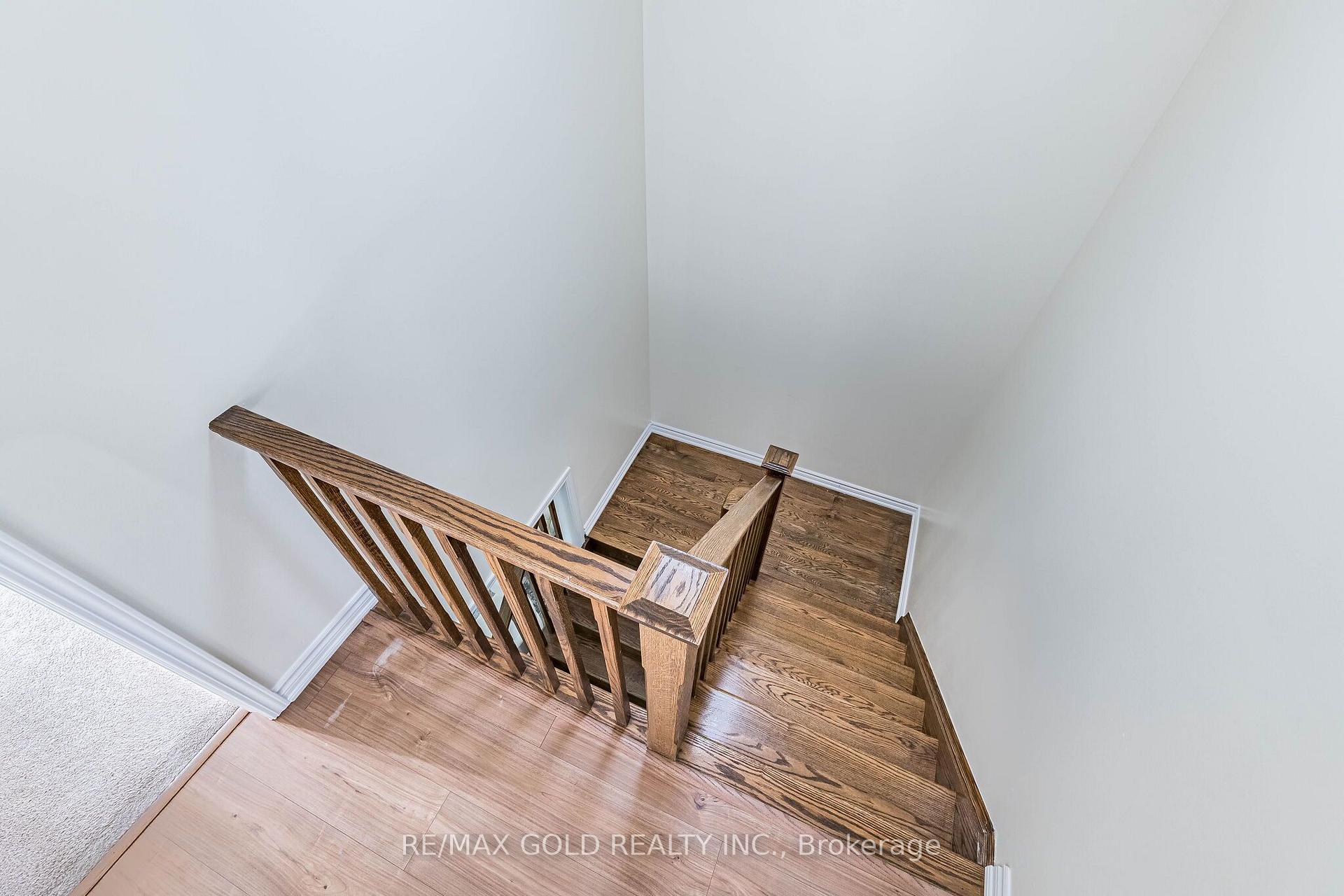 Photo 31 of 6 Volner Road, Brampton, Northwest Brampton — HOMEH