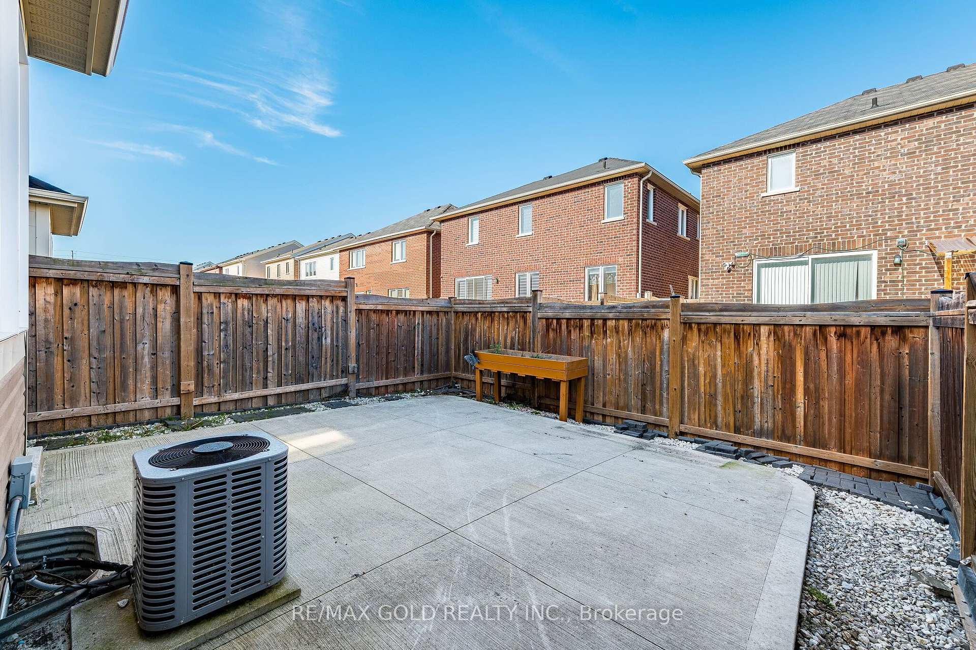 Photo 33 of 6 Volner Road, Brampton, Northwest Brampton — HOMEH