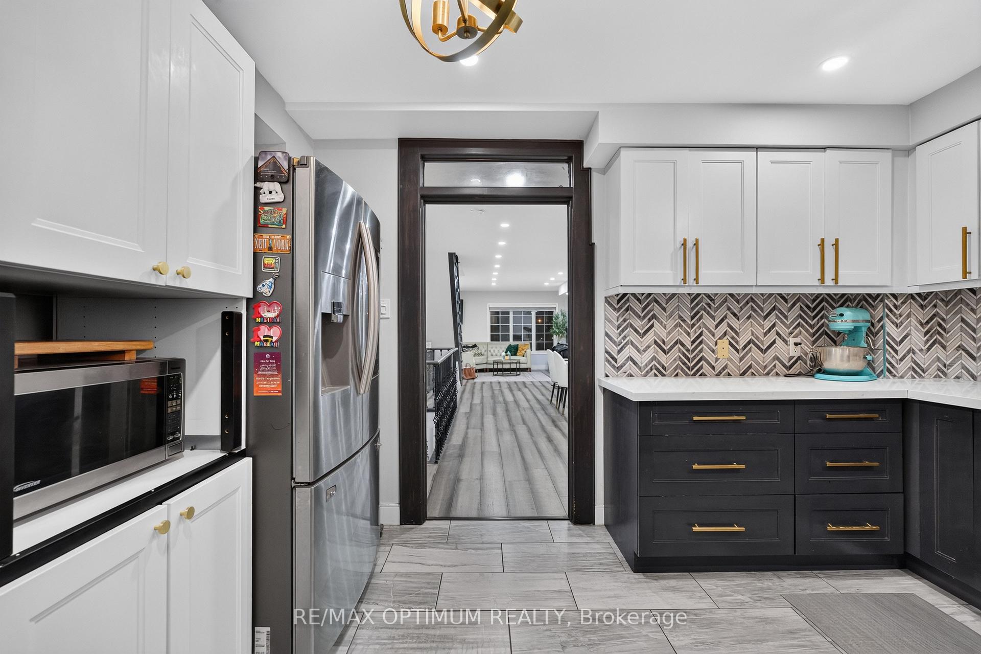 Photo 14 of 86 Sufi Crescent, North York, Victoria Village — HOMEH