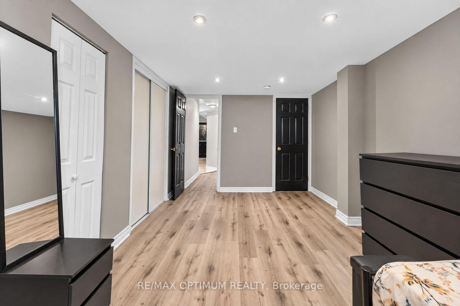 Photo 33 of 86 Sufi Crescent, North York, Victoria Village — HOMEH