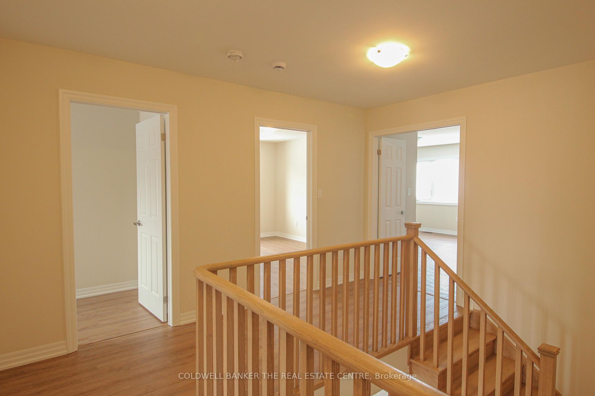 Photo 19 of Unit Main, 12 Stennett Drive, Georgina, Keswick North — HOMEH