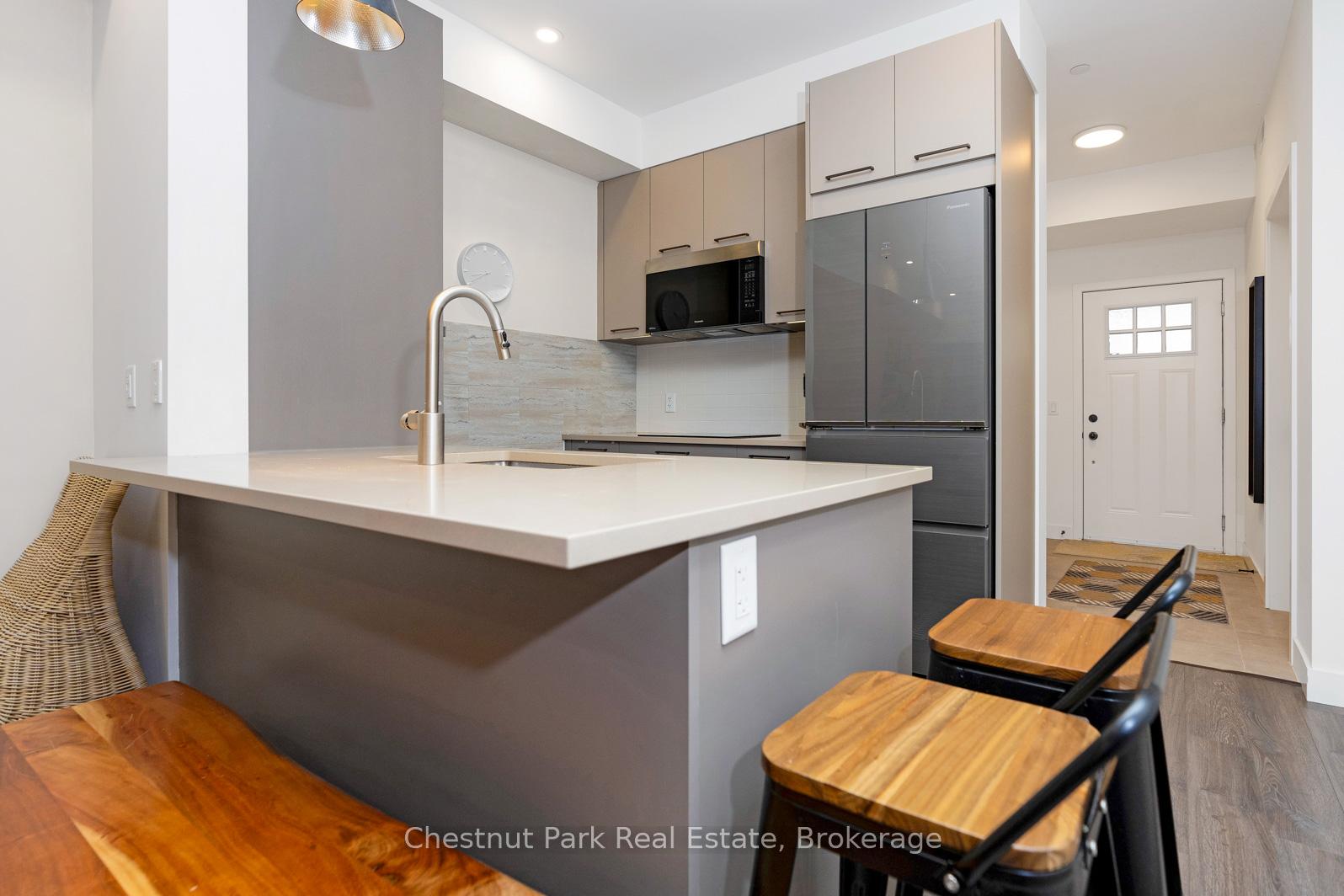 Photo 8 of Unit 202, 18 Beckwith Lane, Blue Mountains — HOMEH