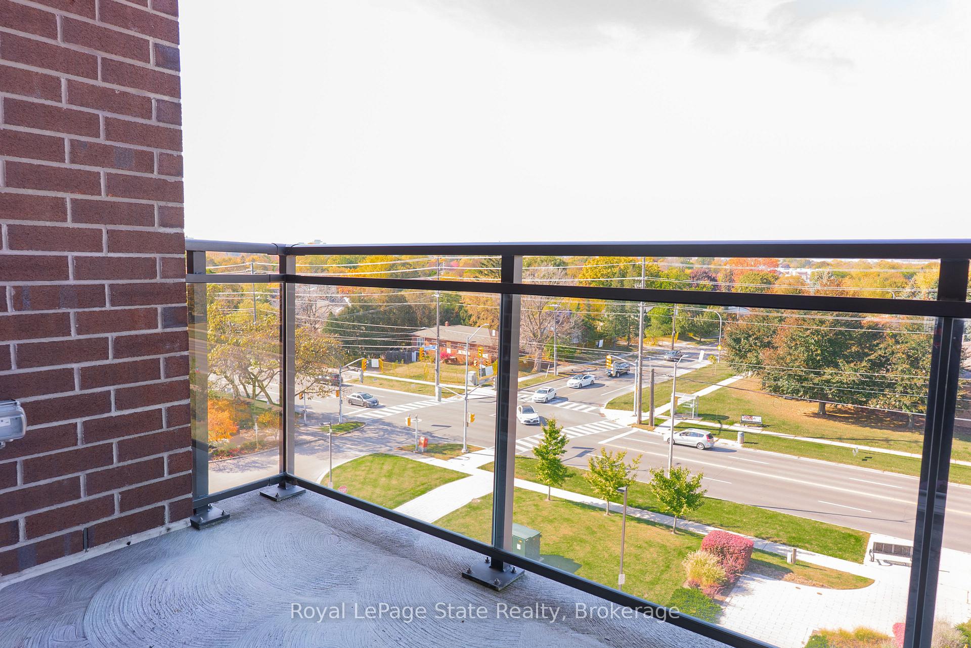 Photo 19 of Unit 507, 3290 New Street, Burlington, Roseland — HOMEH