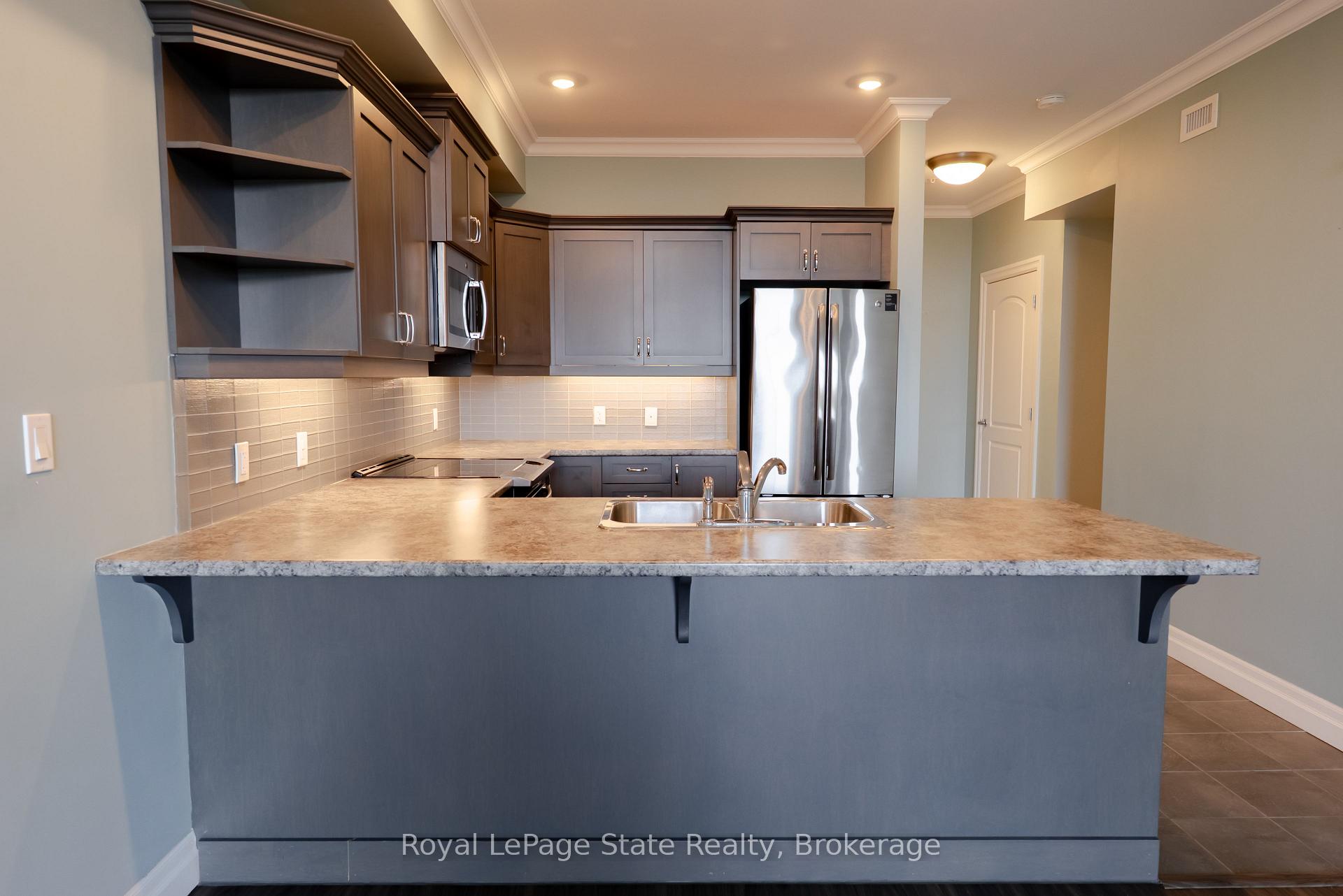 Photo 20 of Unit 507, 3290 New Street, Burlington, Roseland — HOMEH