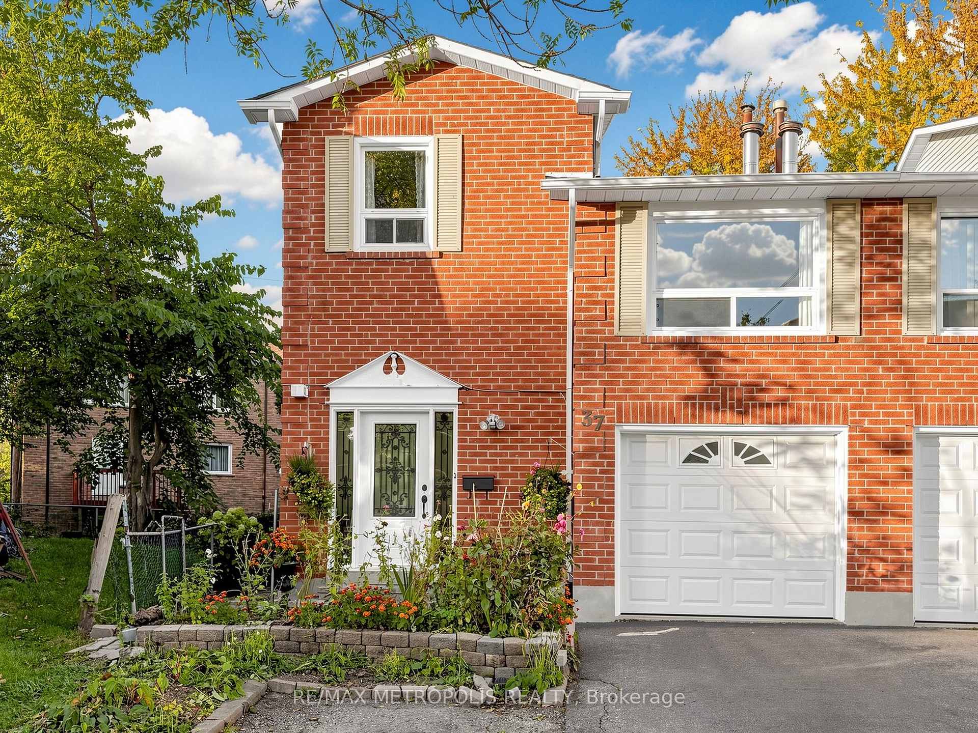 Photo of 37 Levitt Court