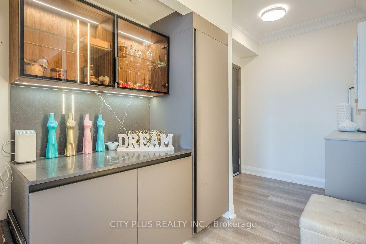 Photo 19 of Unit 2108, 18 Water Walk Drive, Markham, Unionville — HOMEH
