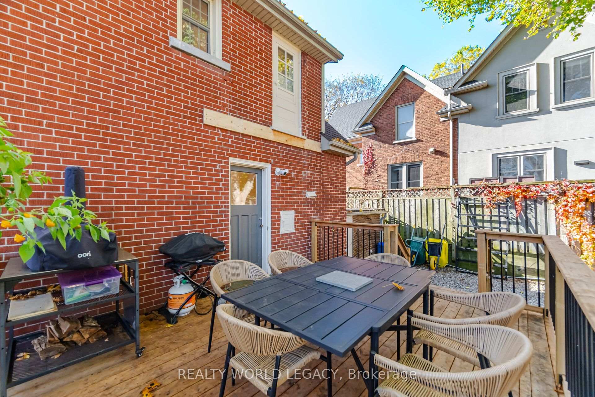 Photo 37 of 11 Rock Avenue, Kitchener, KW Hospital — HOMEH