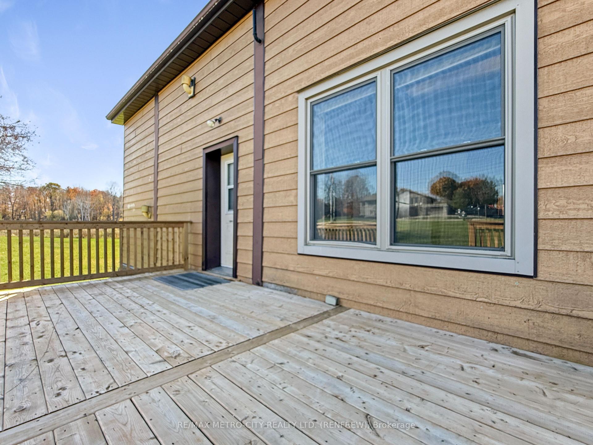 Photo of Unit 1, 3376 Burnstown Road