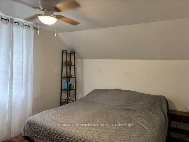 Photo 9 of 831 McIntosh Street, Thunder Bay, East End — HOMEH