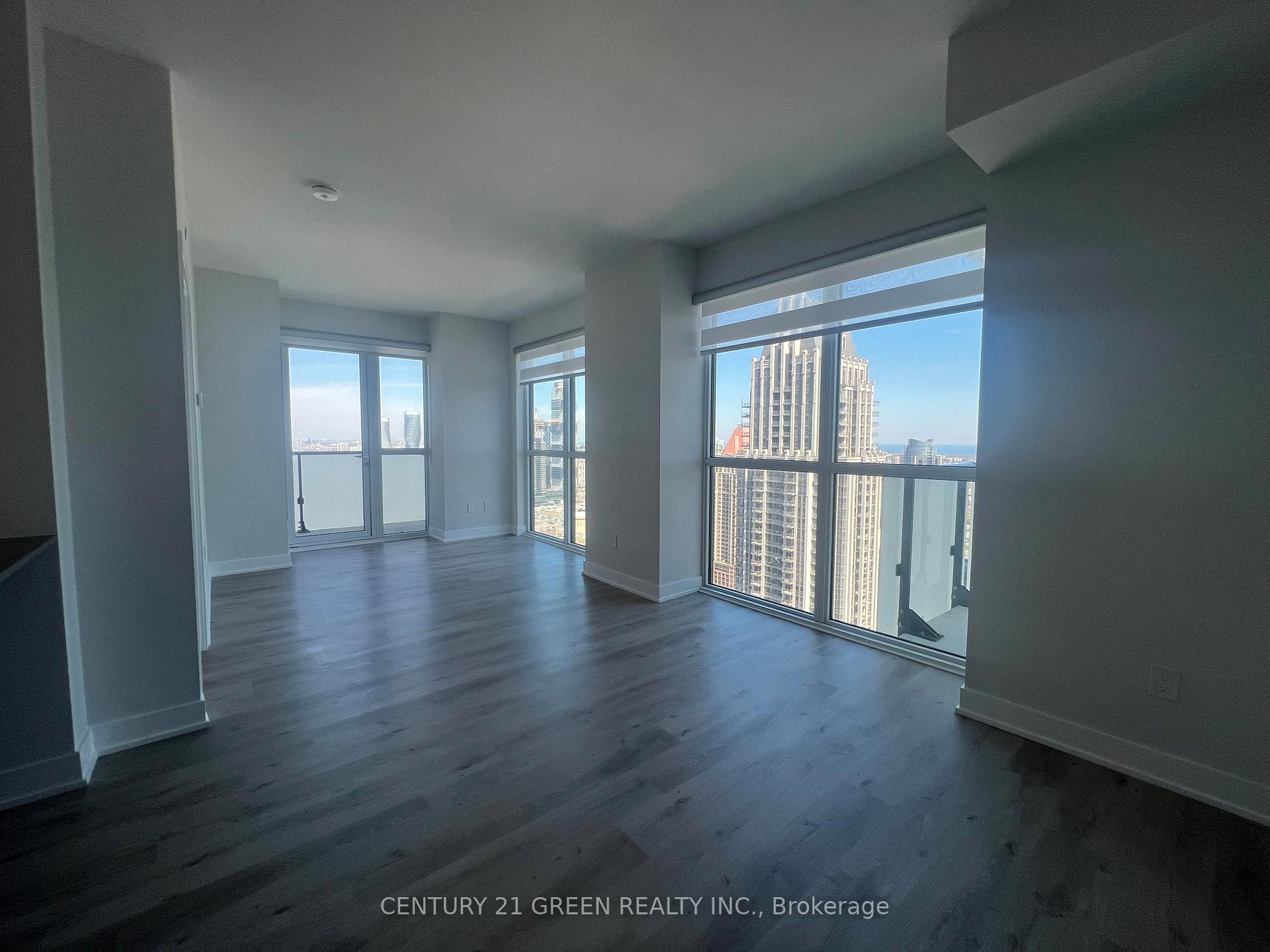 Photo 15 of Unit 3203, 430 Square One Drive, Mississauga, City Centre — HOMEH