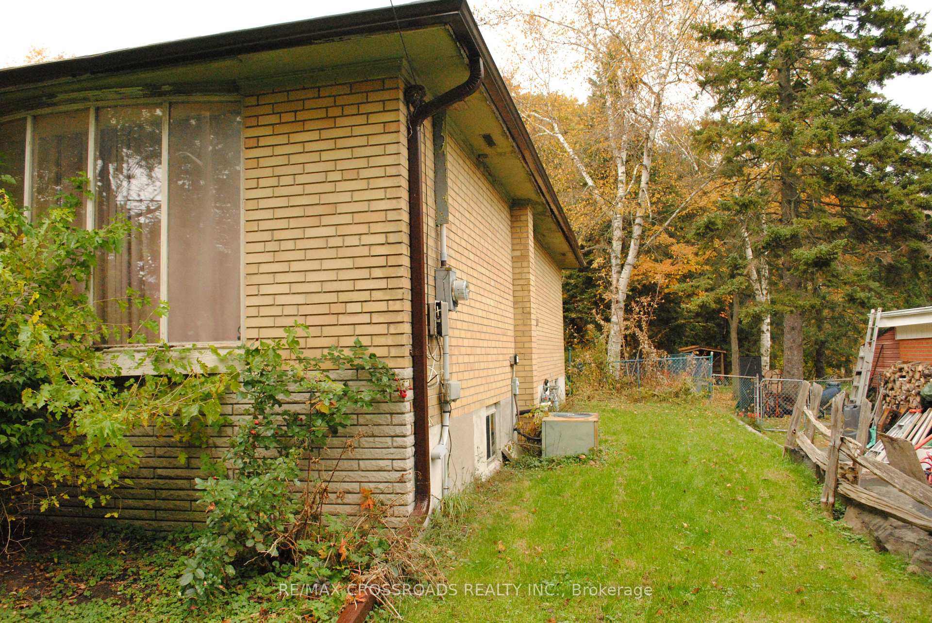 Photo 6 of 242 Island Road, Scarborough, Rouge — HOMEH