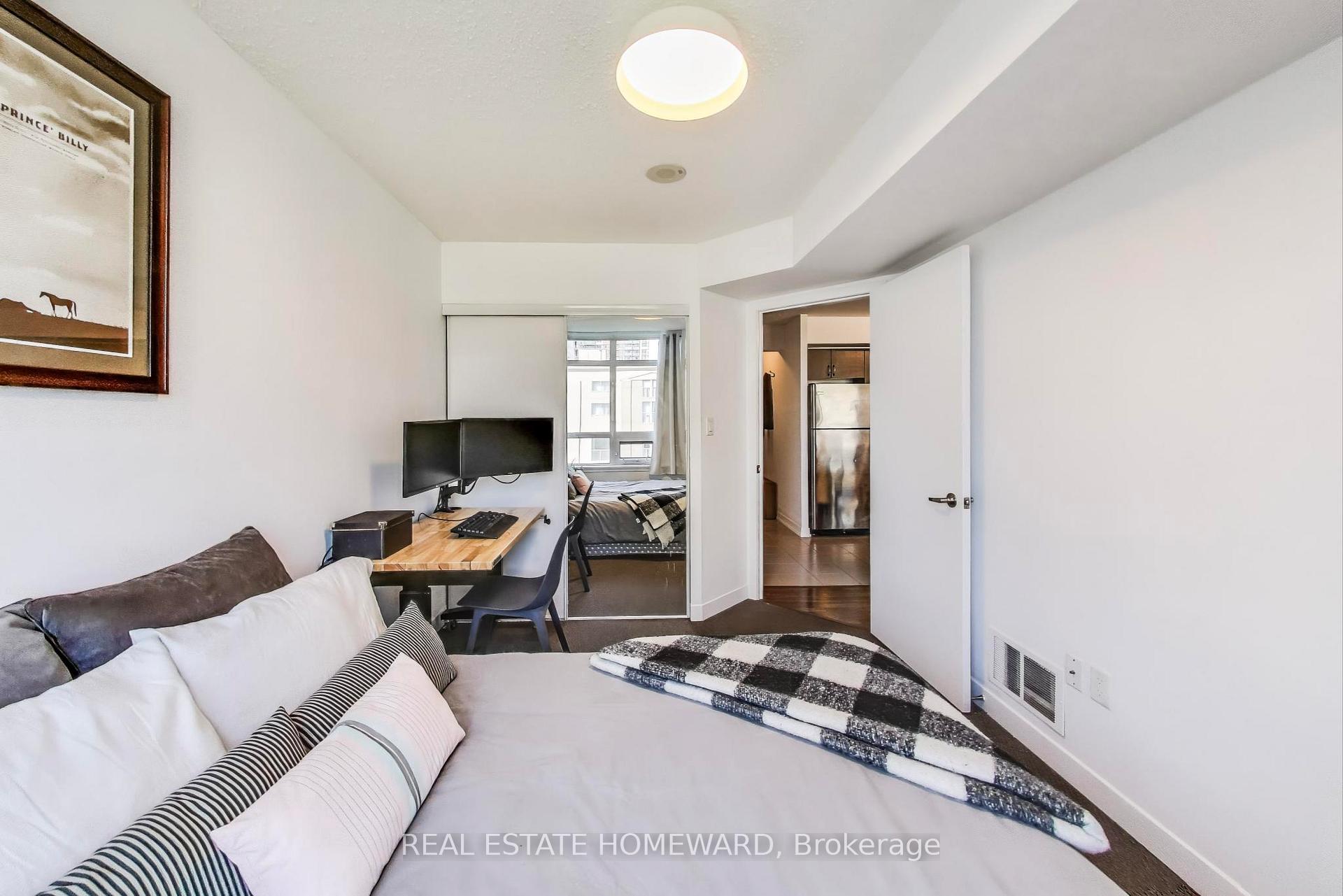Photo 9 of Unit 406, 816 Lansdowne Avenue, Toronto, Dovercourt-Wallace Emerson-Junction — HOMEH