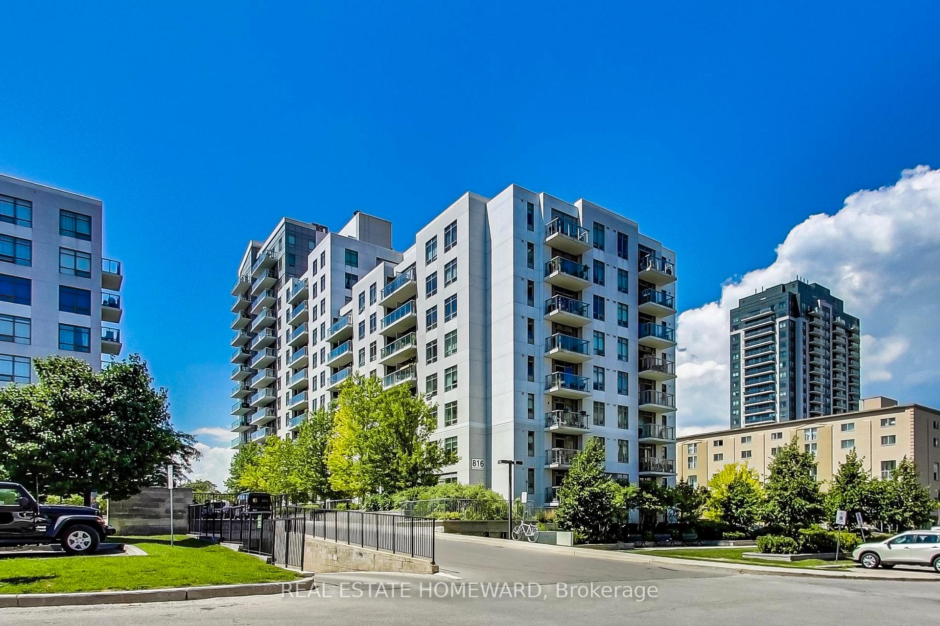 Photo 17 of Unit 406, 816 Lansdowne Avenue, Toronto, Dovercourt-Wallace Emerson-Junction — HOMEH