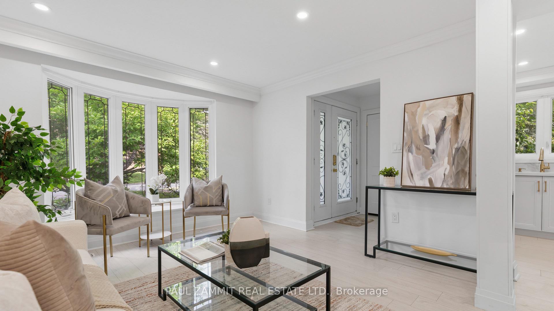 Photo 4 of 6 King Richard Court, Markham, Bullock — HOMEH