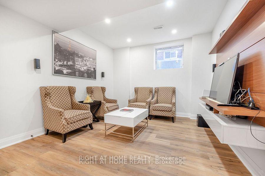 Photo 2 of Unit (Basement), 61 Isaiah Drive, Vaughan, Vellore Village — HOMEH