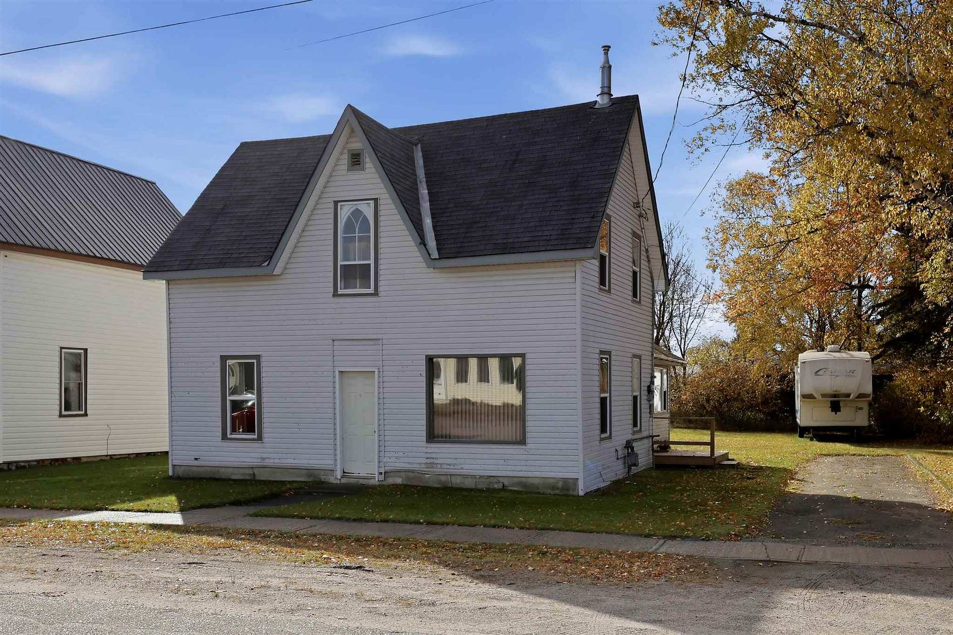 Photo 28 of 11 Huron Street E, Thessalon — HOMEH