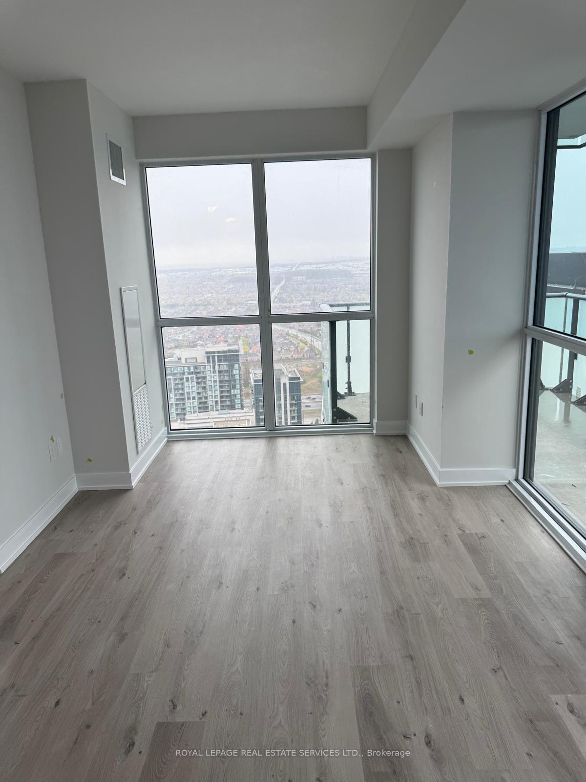 Photo 5 of Unit 4111, 430 Square One Drive, Mississauga, Creditview — HOMEH
