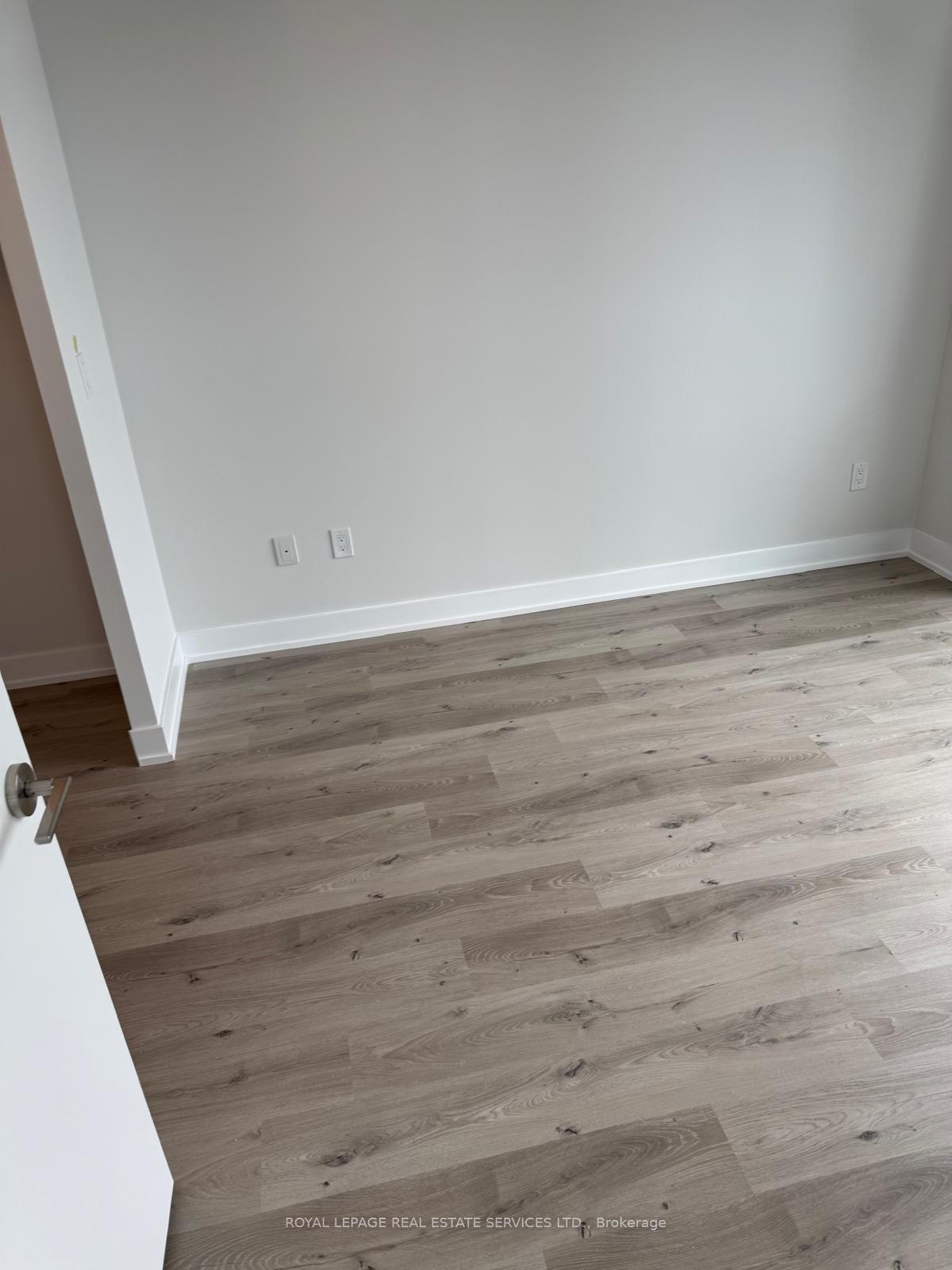 Photo 8 of Unit 4111, 430 Square One Drive, Mississauga, Creditview — HOMEH