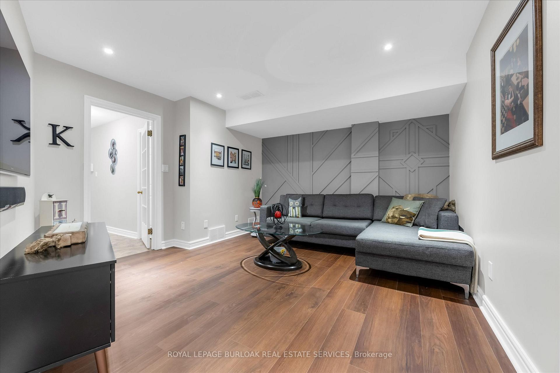 Photo 25 of Unit 6, 2110 New Street, Burlington, Brant — HOMEH