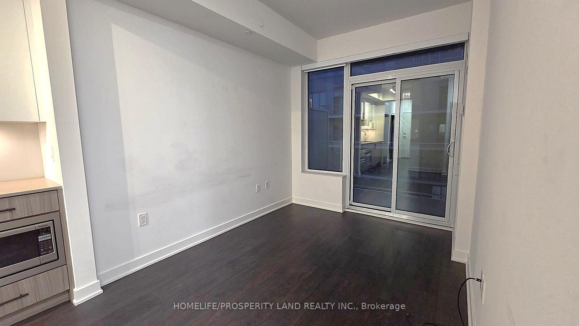 Photo 3 of Unit Lph06, 99 Broadway Avenue, Toronto, Mount Pleasant West — HOMEH