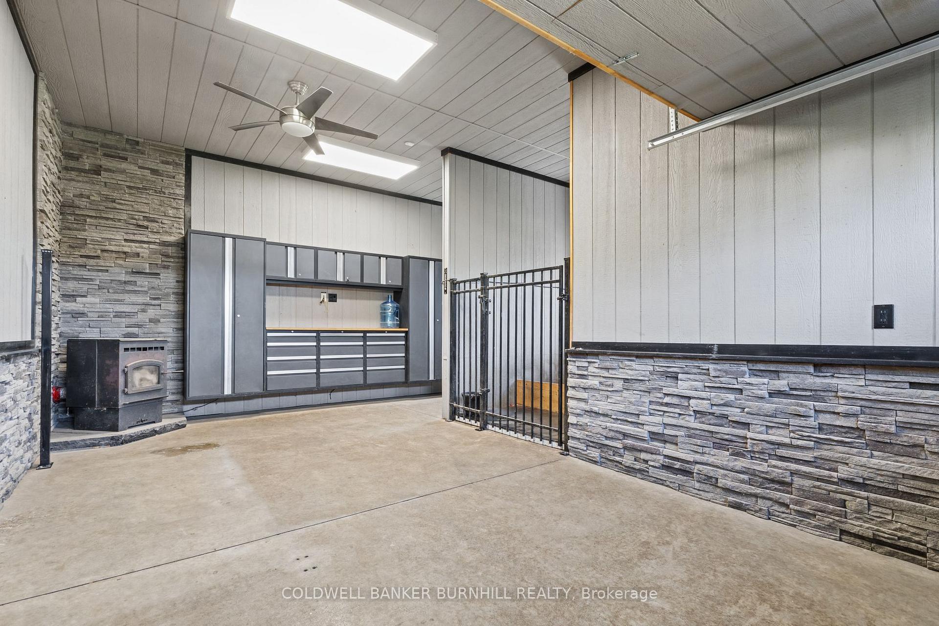 Photo 35 of 455 Bell Road, Hamilton, Binbrook — HOMEH