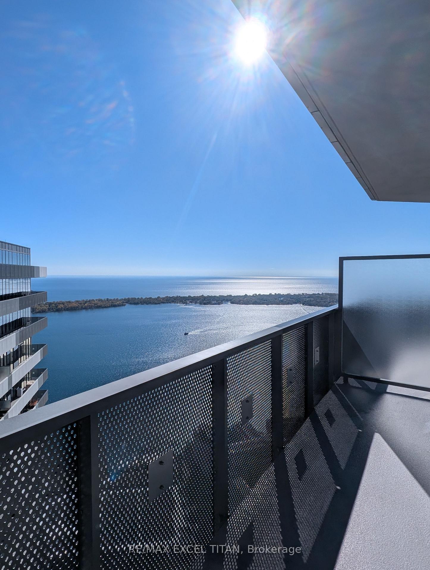 Photo 6 of Unit PH108, 55 Cooper Street, Toronto, Waterfront Communities — HOMEH