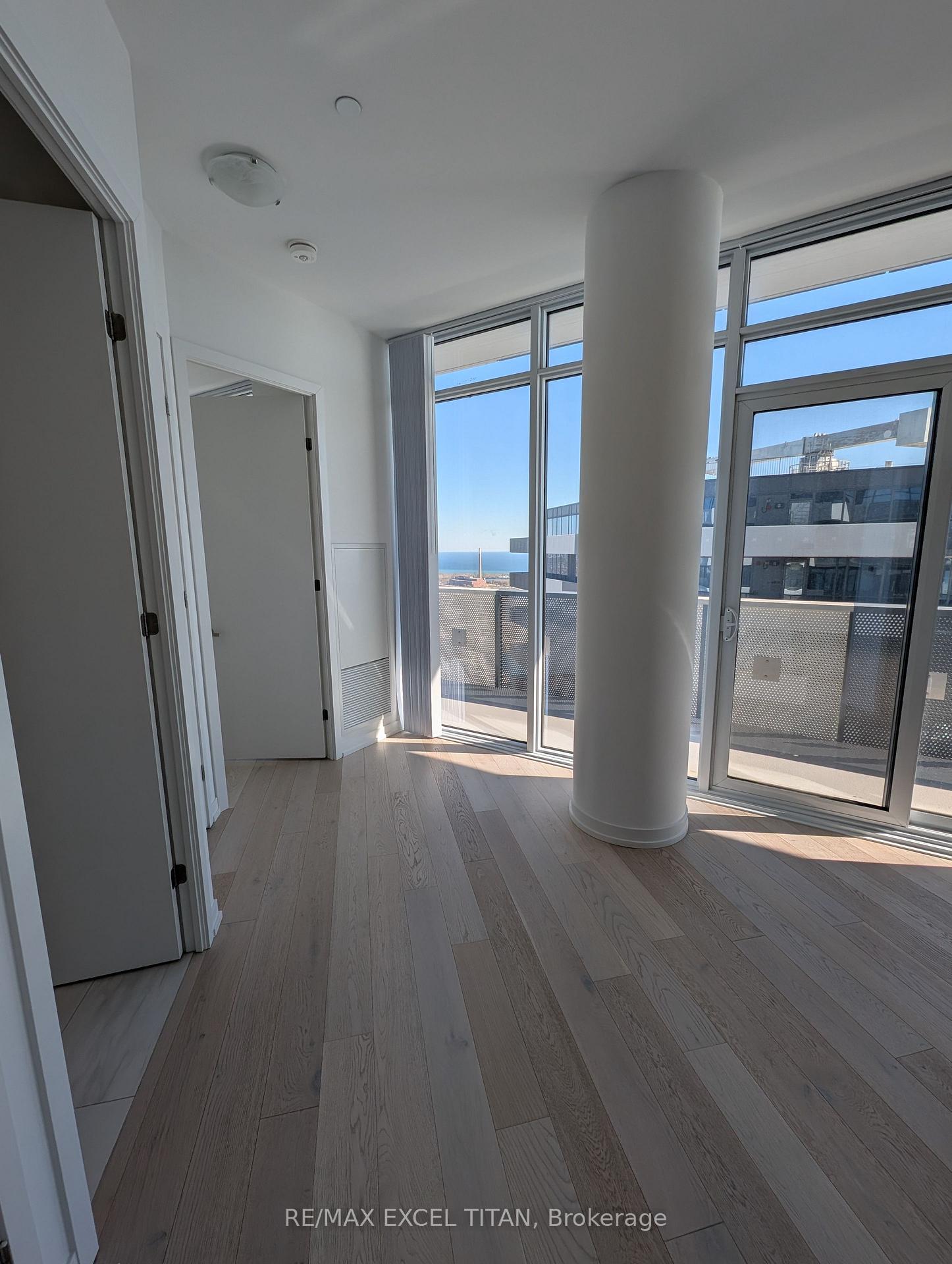 Photo 8 of Unit PH108, 55 Cooper Street, Toronto, Waterfront Communities — HOMEH