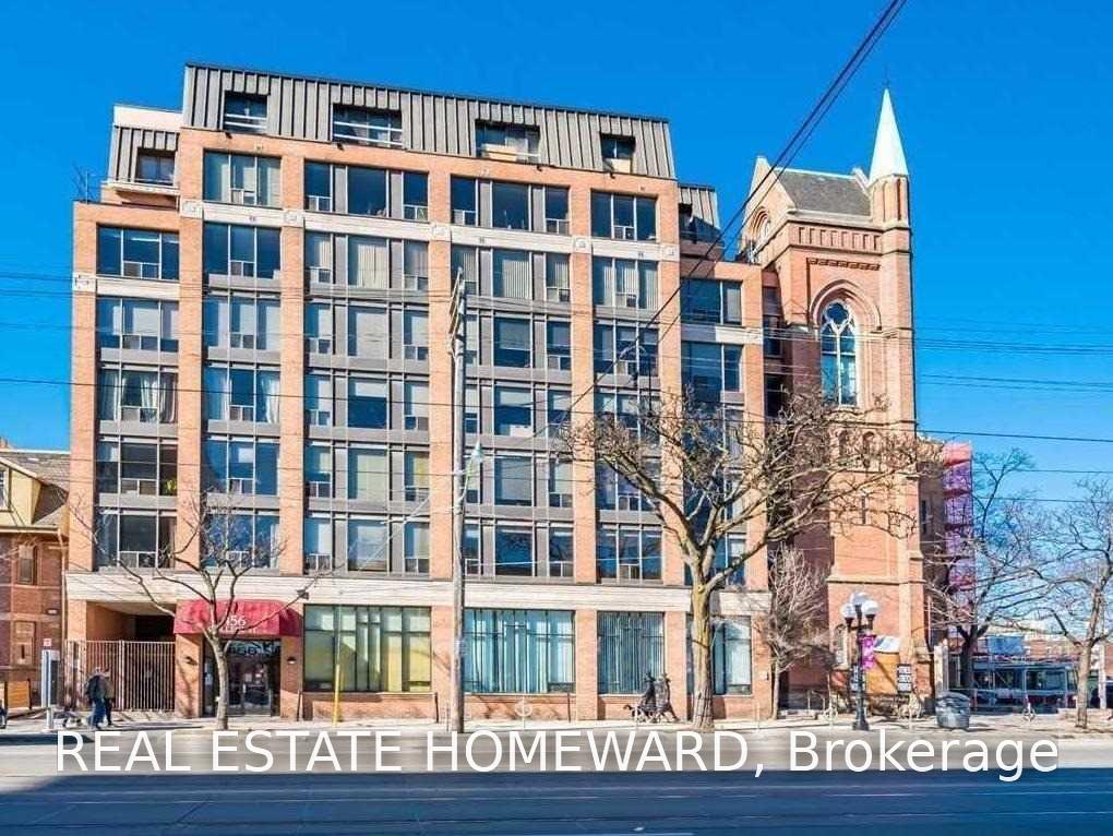 Front of Unit 501, 456 College Street