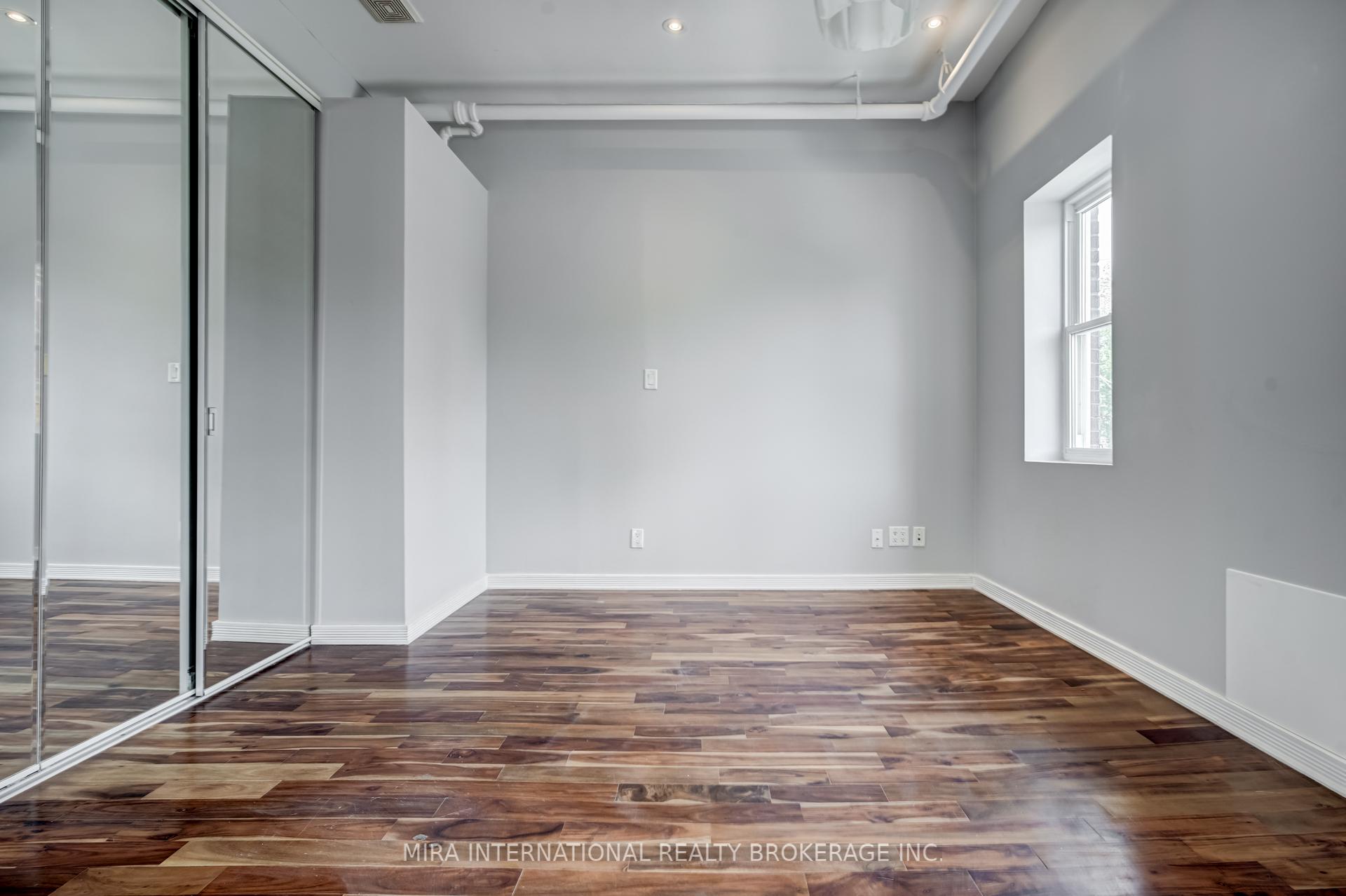 Photo 8 of Unit C5, 98 Leuty Avenue, Toronto, The Beaches — HOMEH