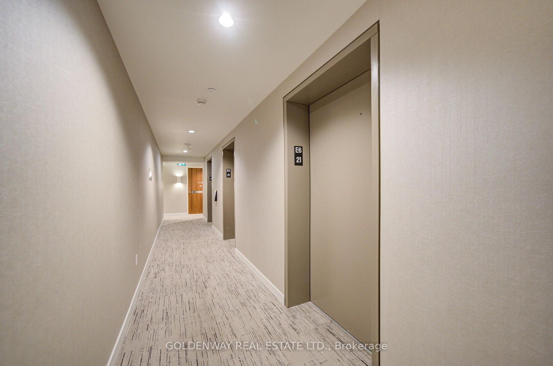 Photo 4 of Unit 2109, 85 McMahon Drive, North York, Bayview Village — HOMEH