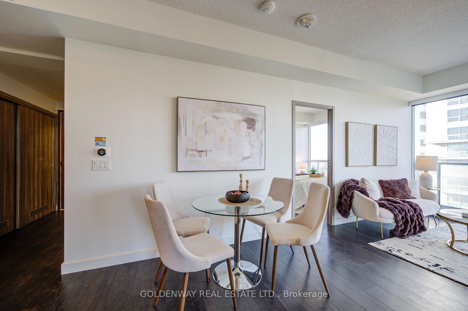 Photo 13 of Unit 2109, 85 McMahon Drive, North York, Bayview Village — HOMEH