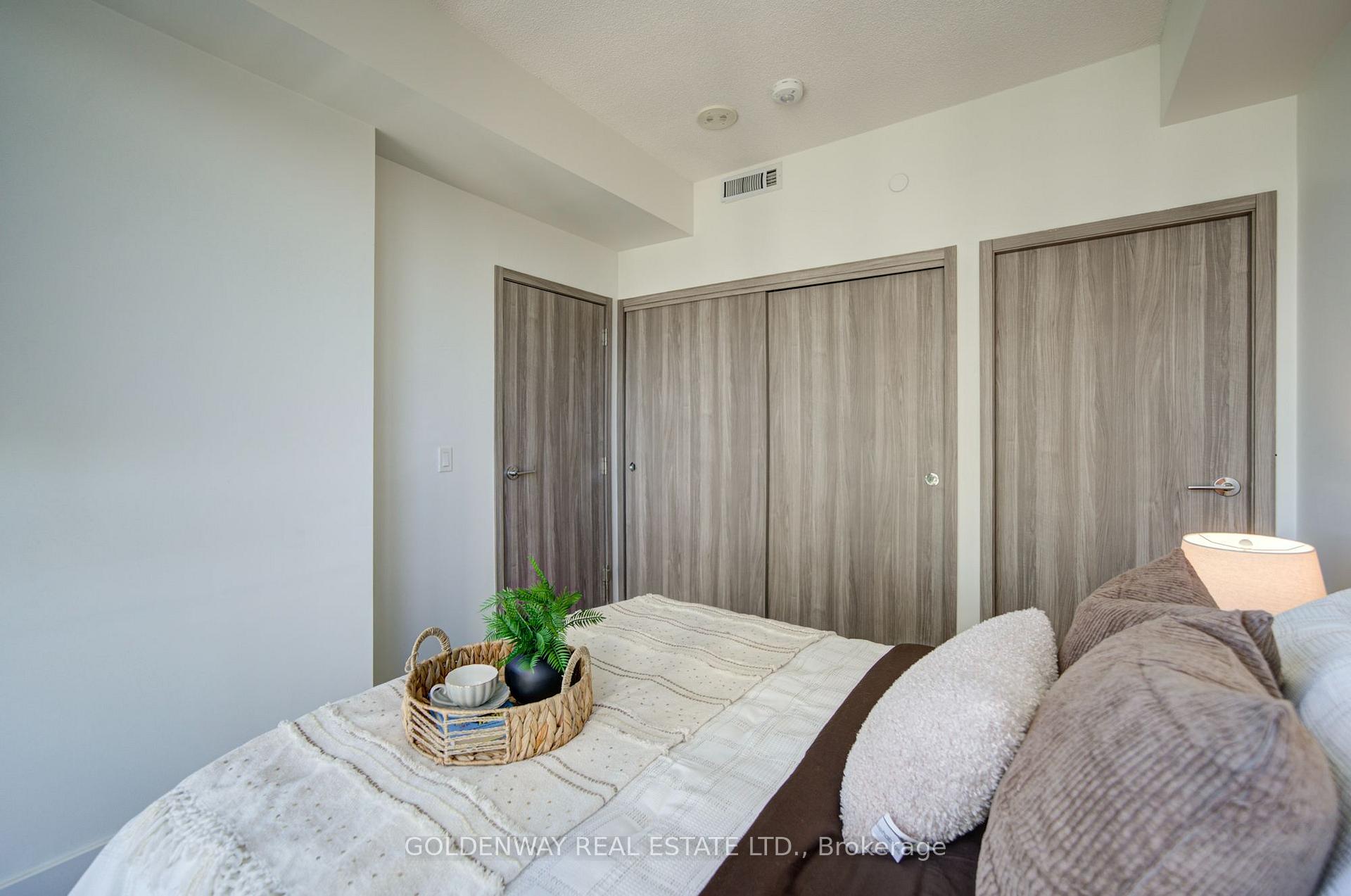 Photo 29 of Unit 2109, 85 McMahon Drive, North York, Bayview Village — HOMEH