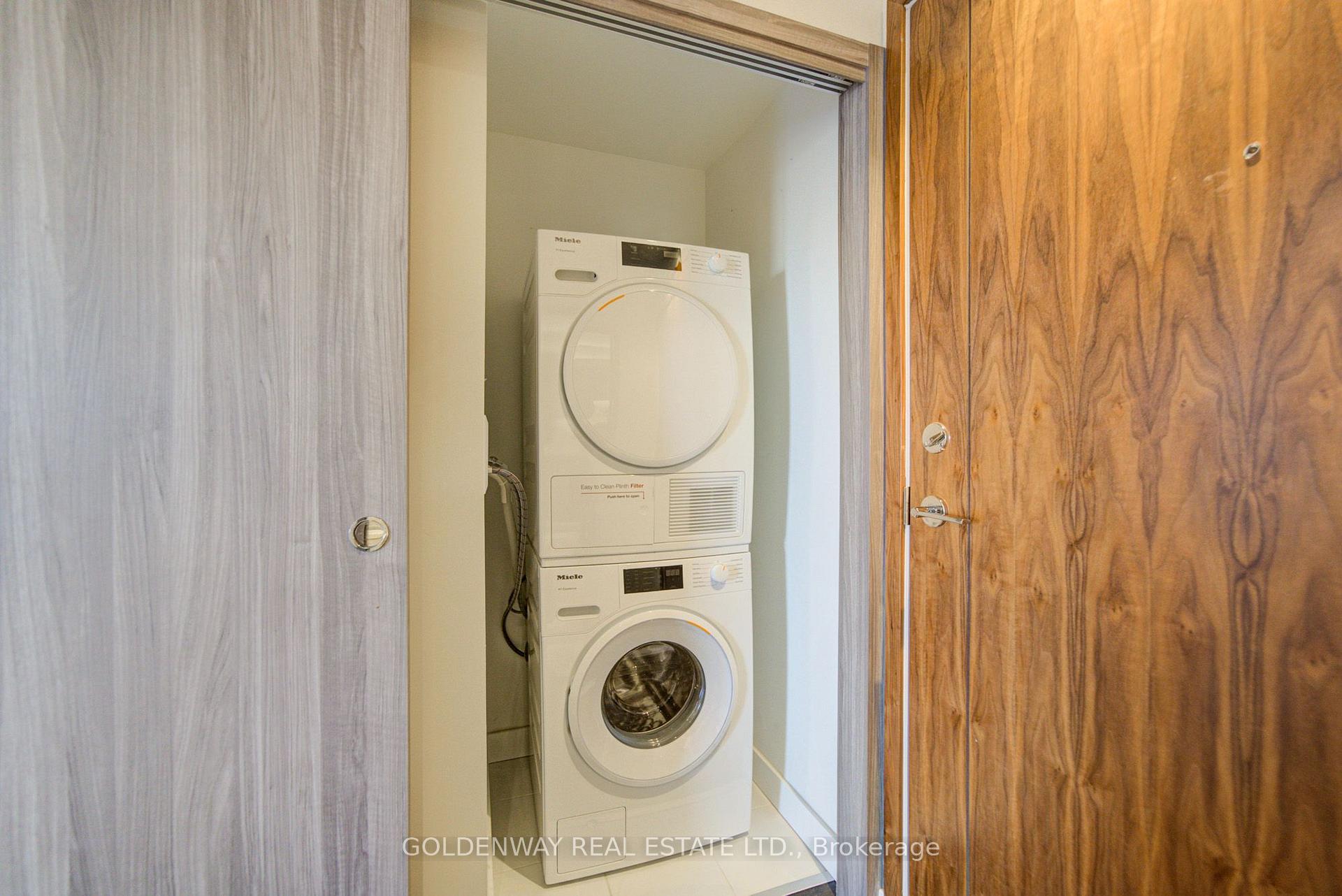 Photo 33 of Unit 2109, 85 McMahon Drive, North York, Bayview Village — HOMEH