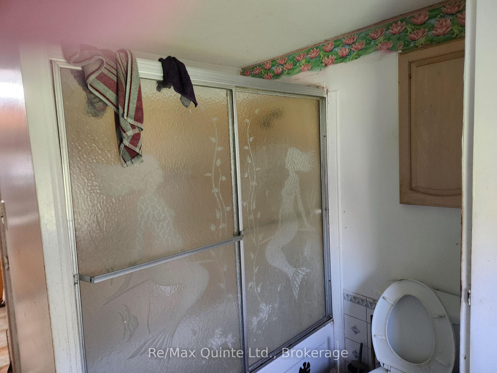 Photo 13 of 182 Smokes Point Road, Prince Edward County, Ameliasburgh — HOMEH