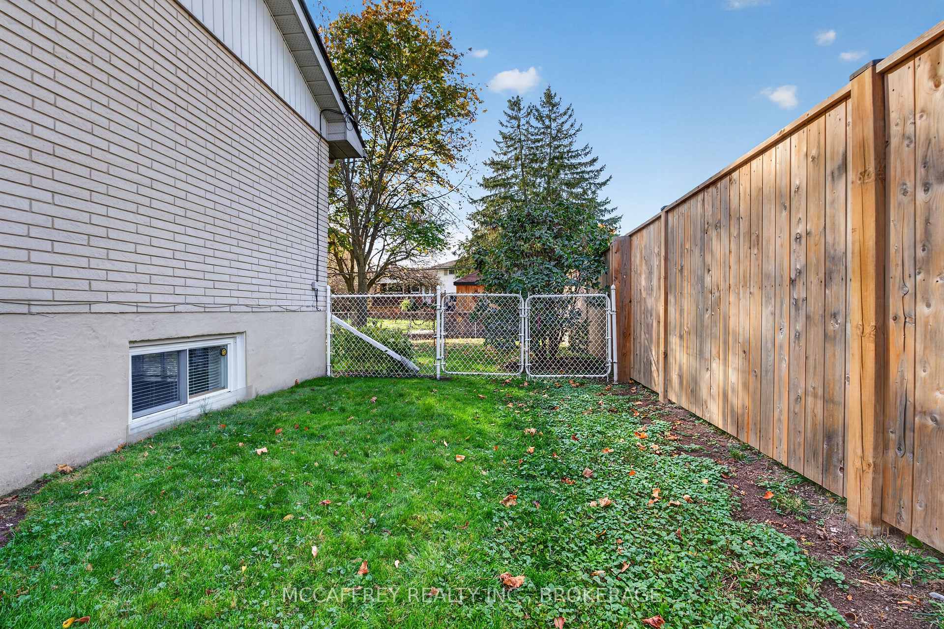 Photo 37 of 8 Keller Drive, Belleville, Belleville Ward — HOMEH