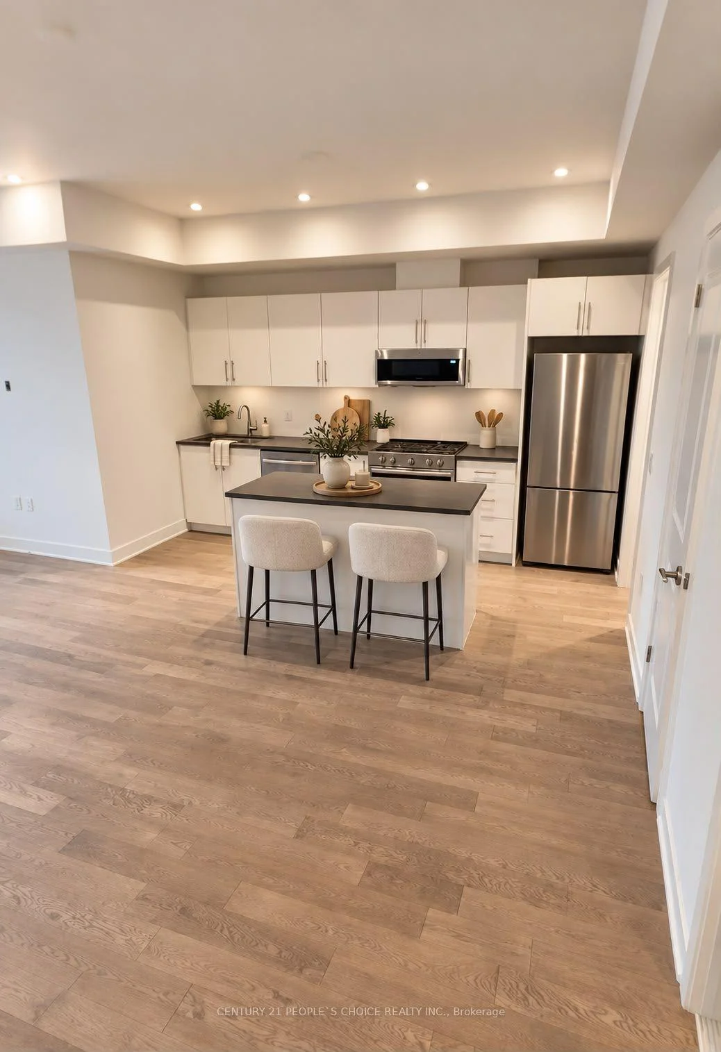 Photo 3 of Unit 208, 1115 Douglas McCurdy Comm, Mississauga, Lakeview — HOMEH
