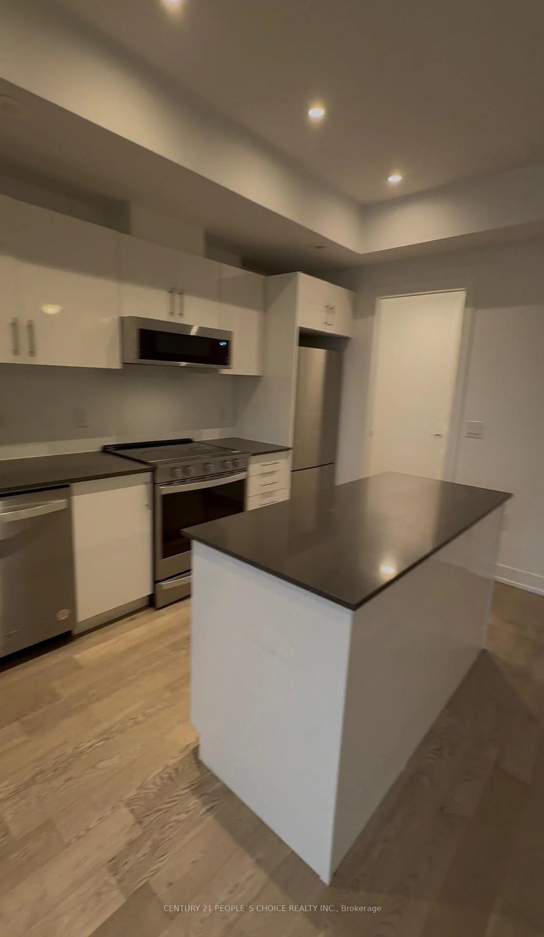 Photo 5 of Unit 208, 1115 Douglas McCurdy Comm, Mississauga, Lakeview — HOMEH