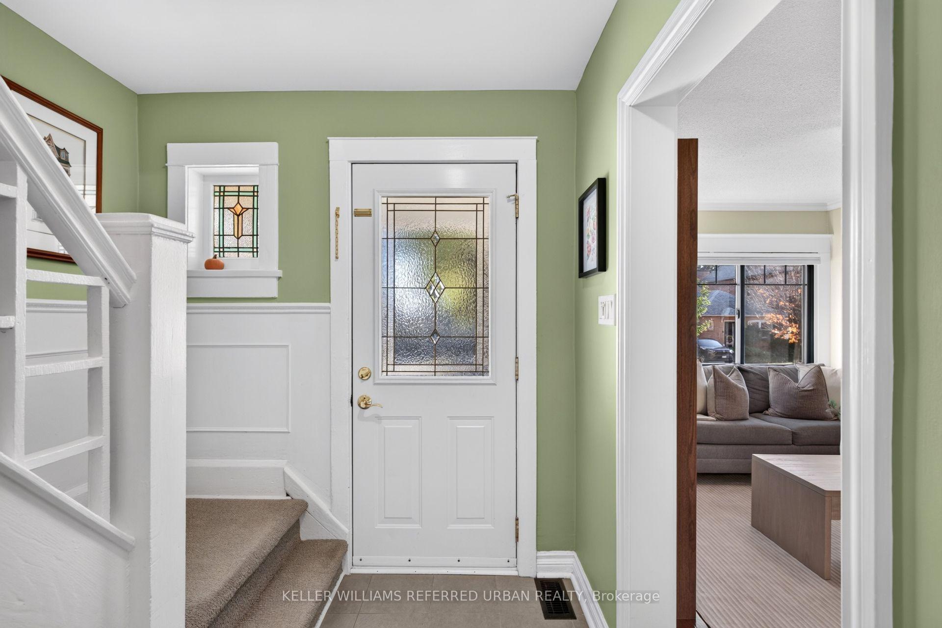 Photo 4 of 54 Albani Street, Etobicoke, Mimico — HOMEH