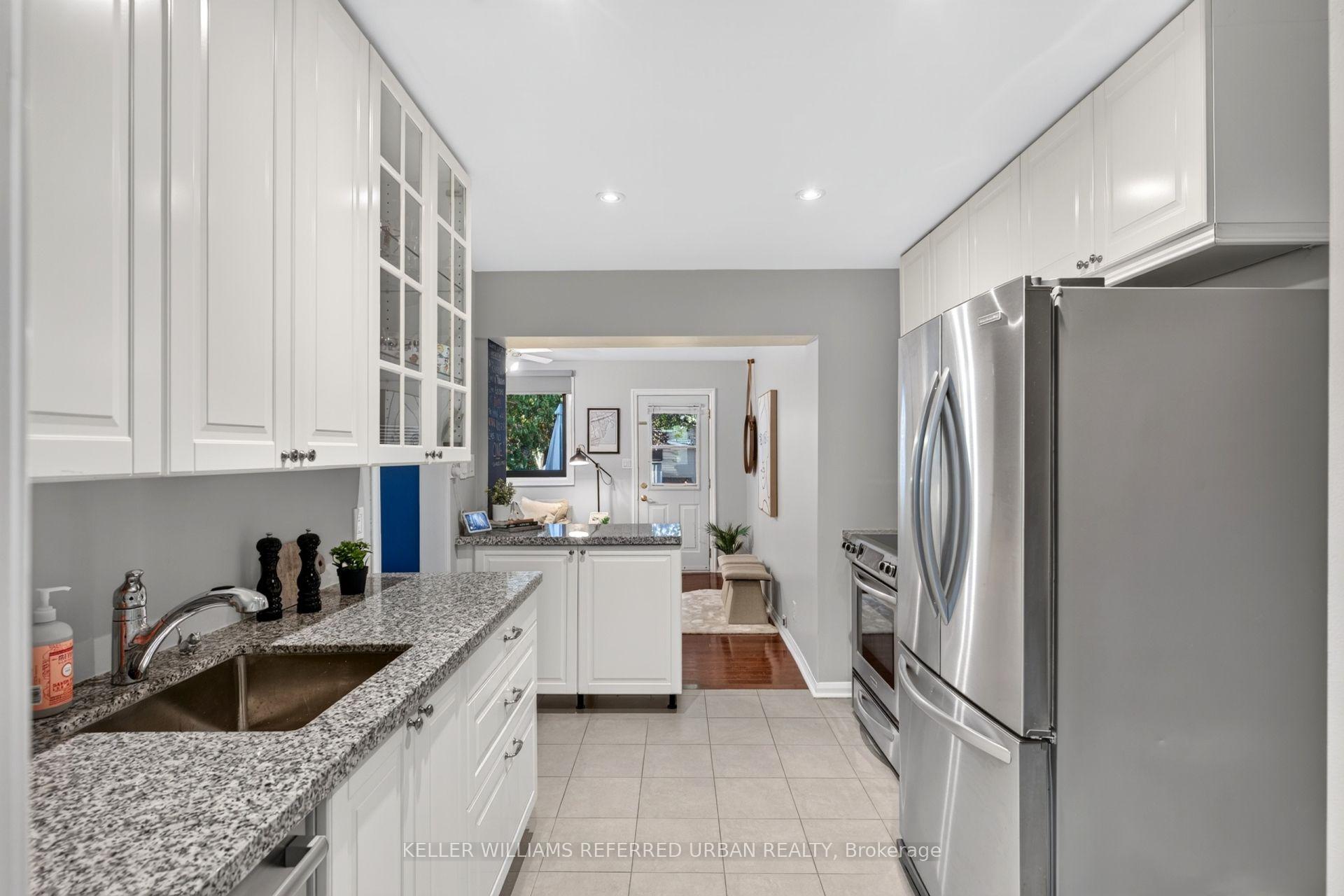 Photo 20 of 54 Albani Street, Etobicoke, Mimico — HOMEH