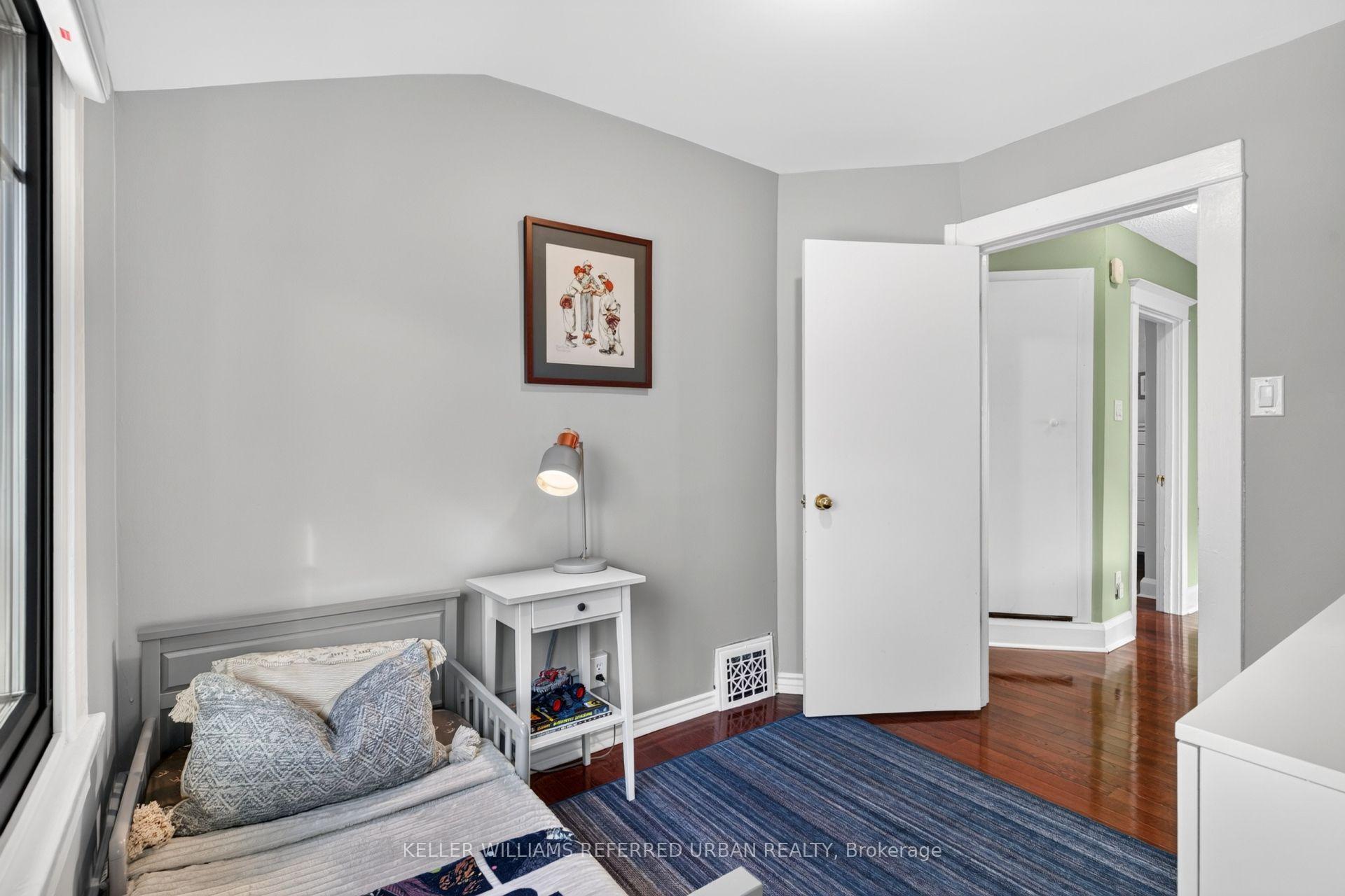 Photo 41 of 54 Albani Street, Etobicoke, Mimico — HOMEH
