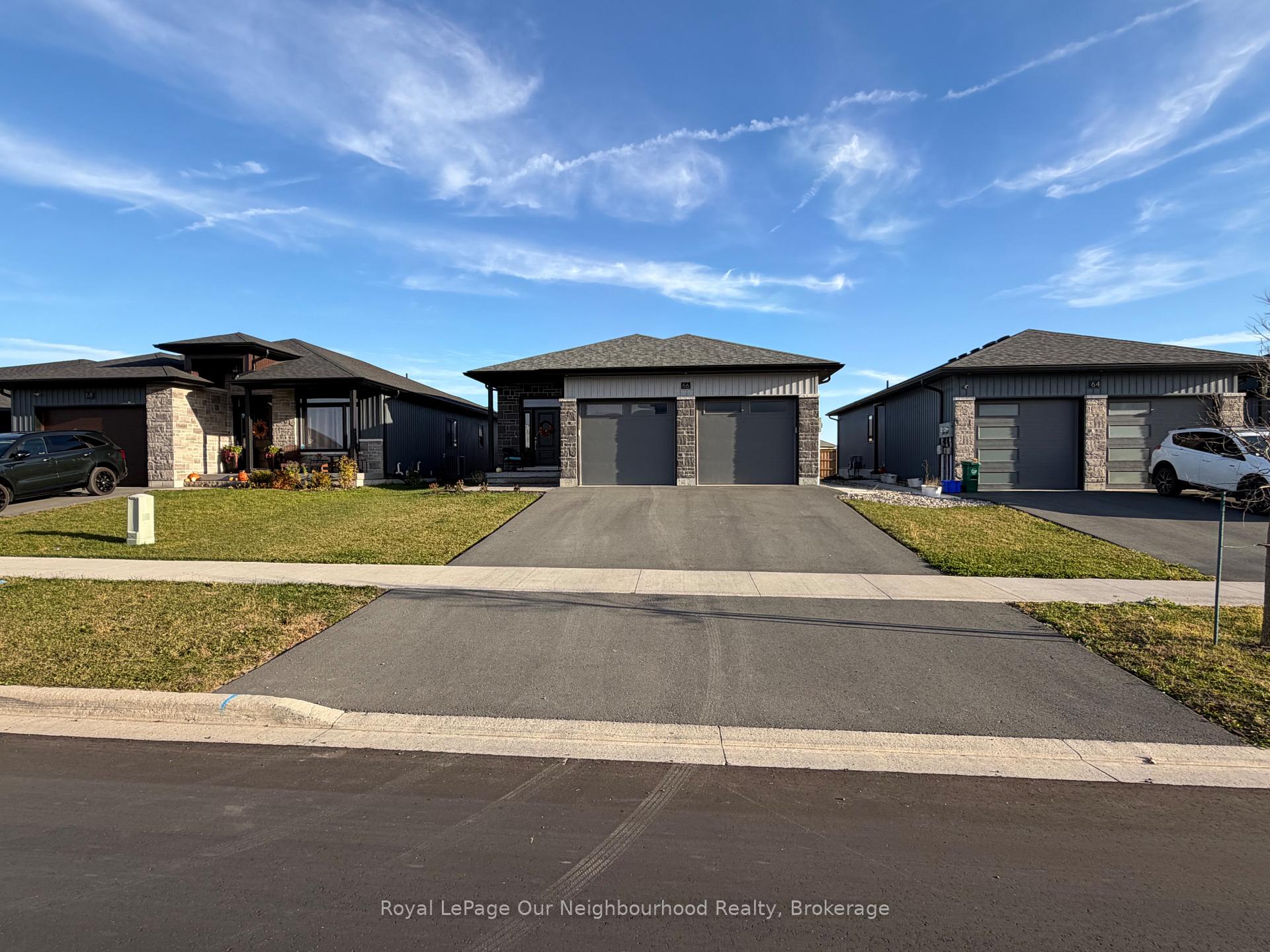 Photo 2 of 66 Hastings Park Drive, Belleville, Belleville Ward — HOMEH