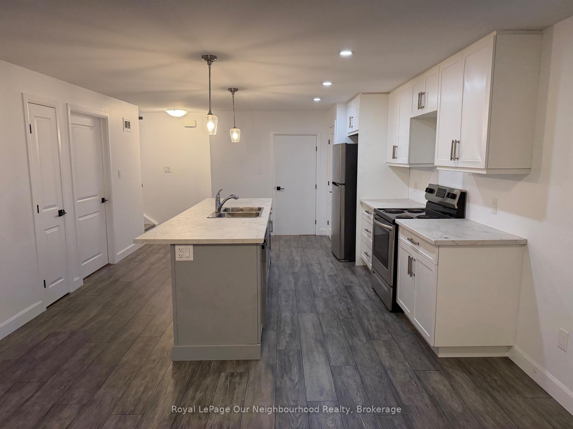 Photo 10 of 66 Hastings Park Drive, Belleville, Belleville Ward — HOMEH
