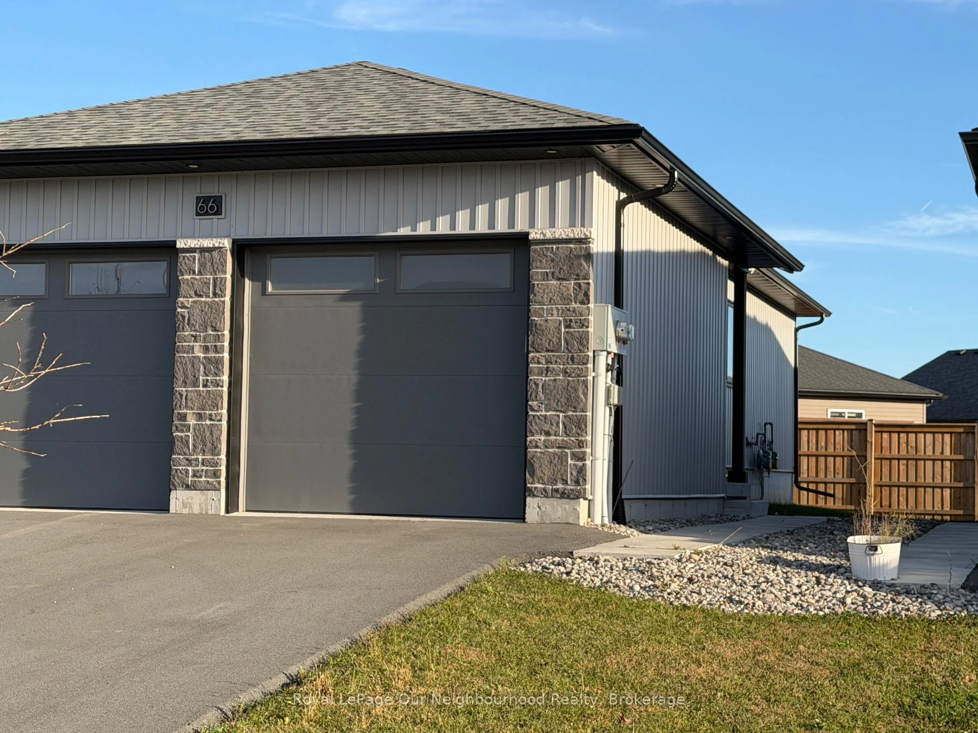 Photo 27 of 66 Hastings Park Drive, Belleville, Belleville Ward — HOMEH