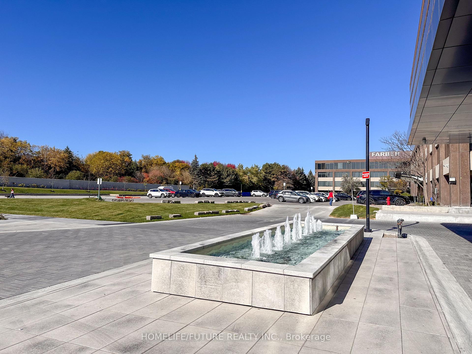 Photo 4 of Unit 1807, 29 Green Trail, North York, Bayview Village — HOMEH